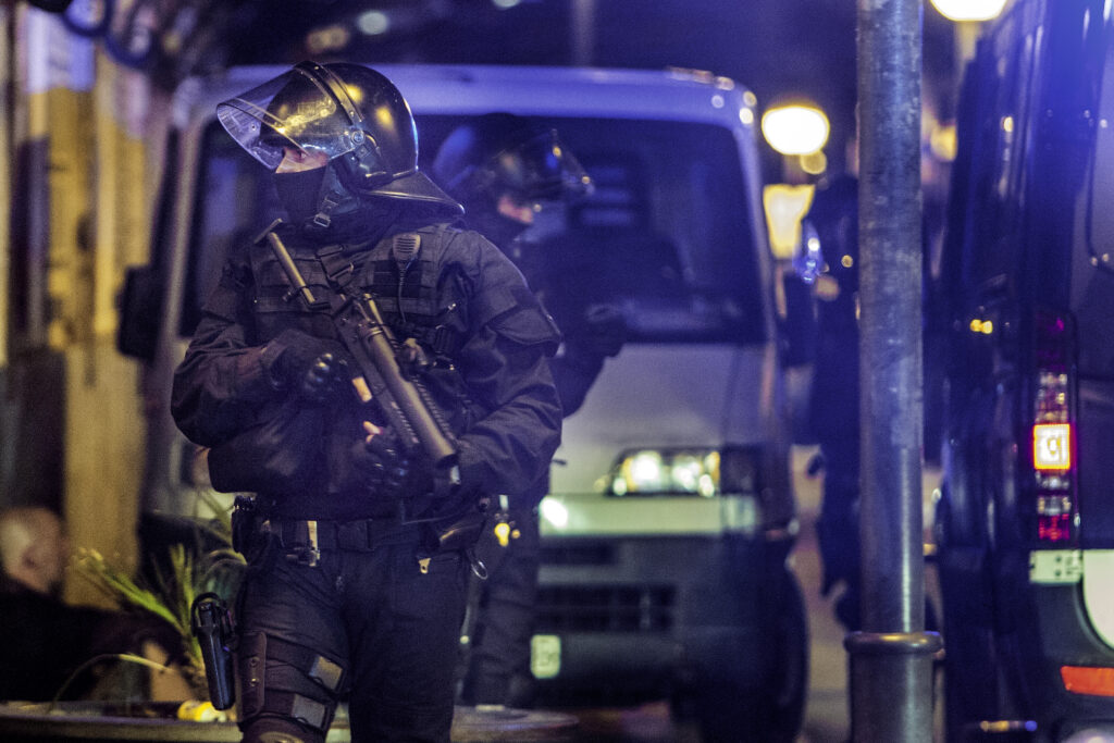 Negligència jurídica de la Generalitat: gairebé quatre anys sense resoldre la reclamació del jove mutilat per una bala de foam dels Mossos a Urquinaona