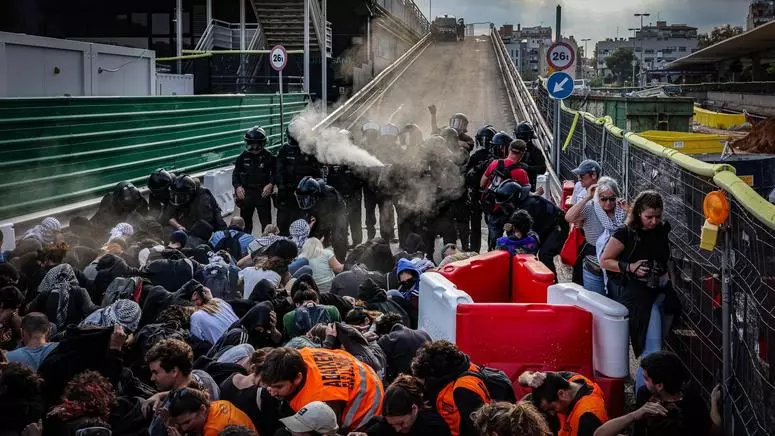 L’Audiència Provincial obliga a admetre la querella per l’ús del gas pebre
