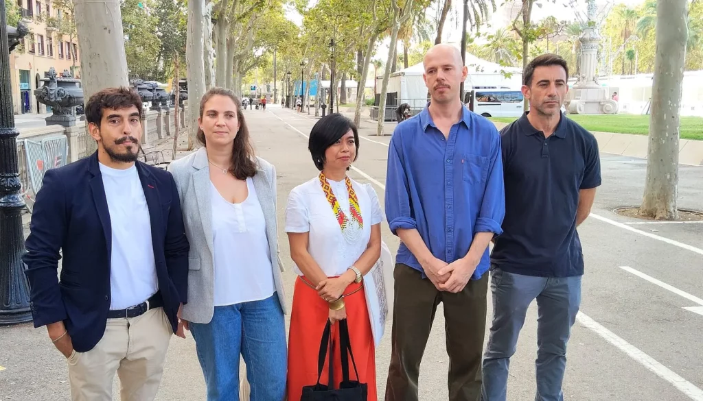 Una missió internacional de drets humans observarà el judici contra els quatre policies acusats de mutilar l’ull de Roger Español